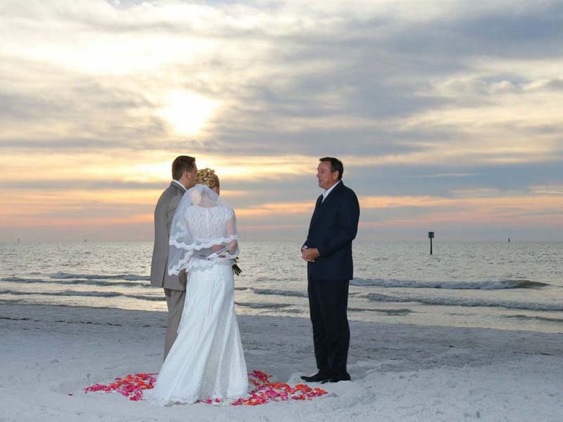 Affordable beach wedding packages | Suncoast Weddings | 727-443 ...